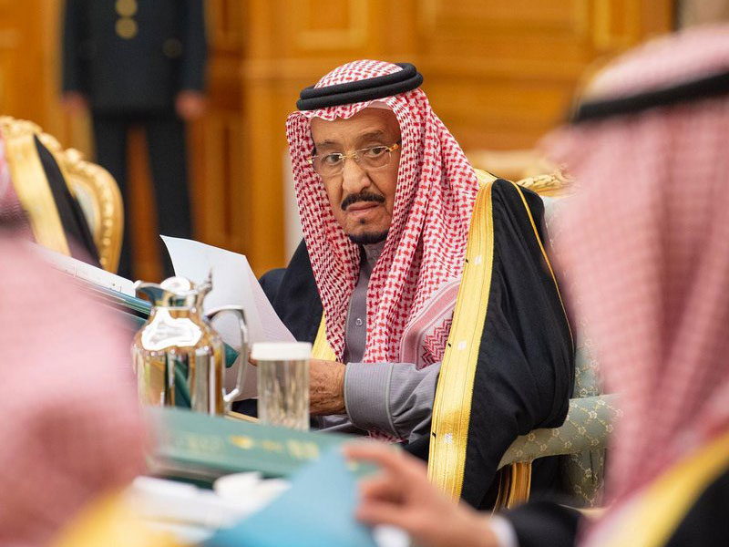 للمرة الأولى بث مباشر من داخل مجلس الوزراء السعودي
